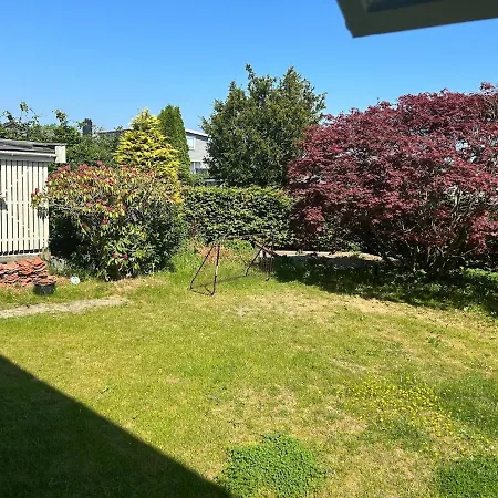 Spacious Detached House With Garden Perfect For Wed &